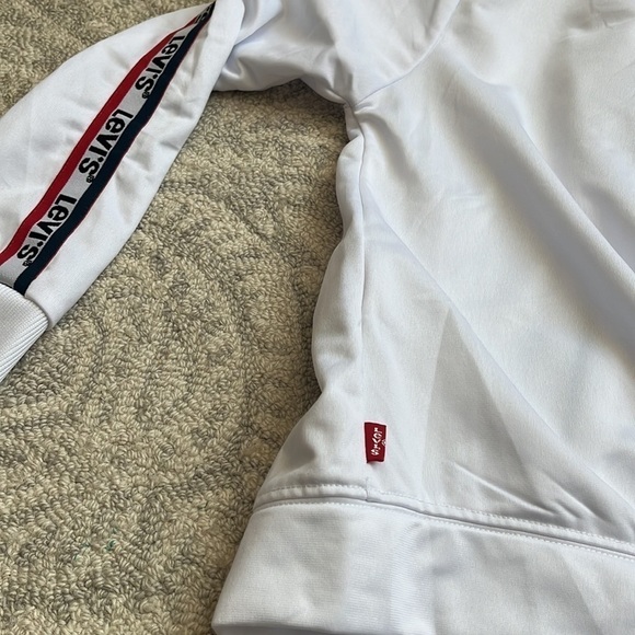 Boys Full Zip Levi’s Sweater Whits Size 7 - Picture 4 of 4